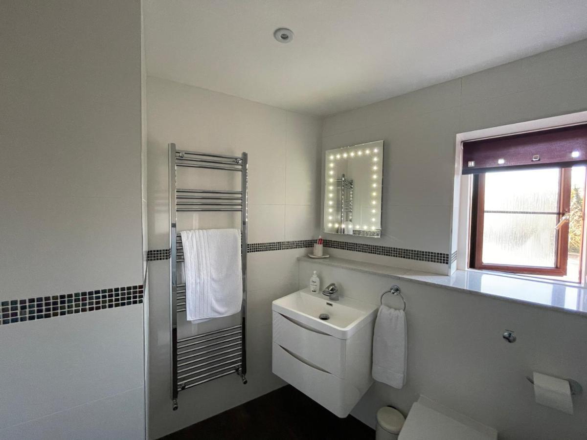 St Georges Balcony Suite With Parking Portsmouth Exterior photo