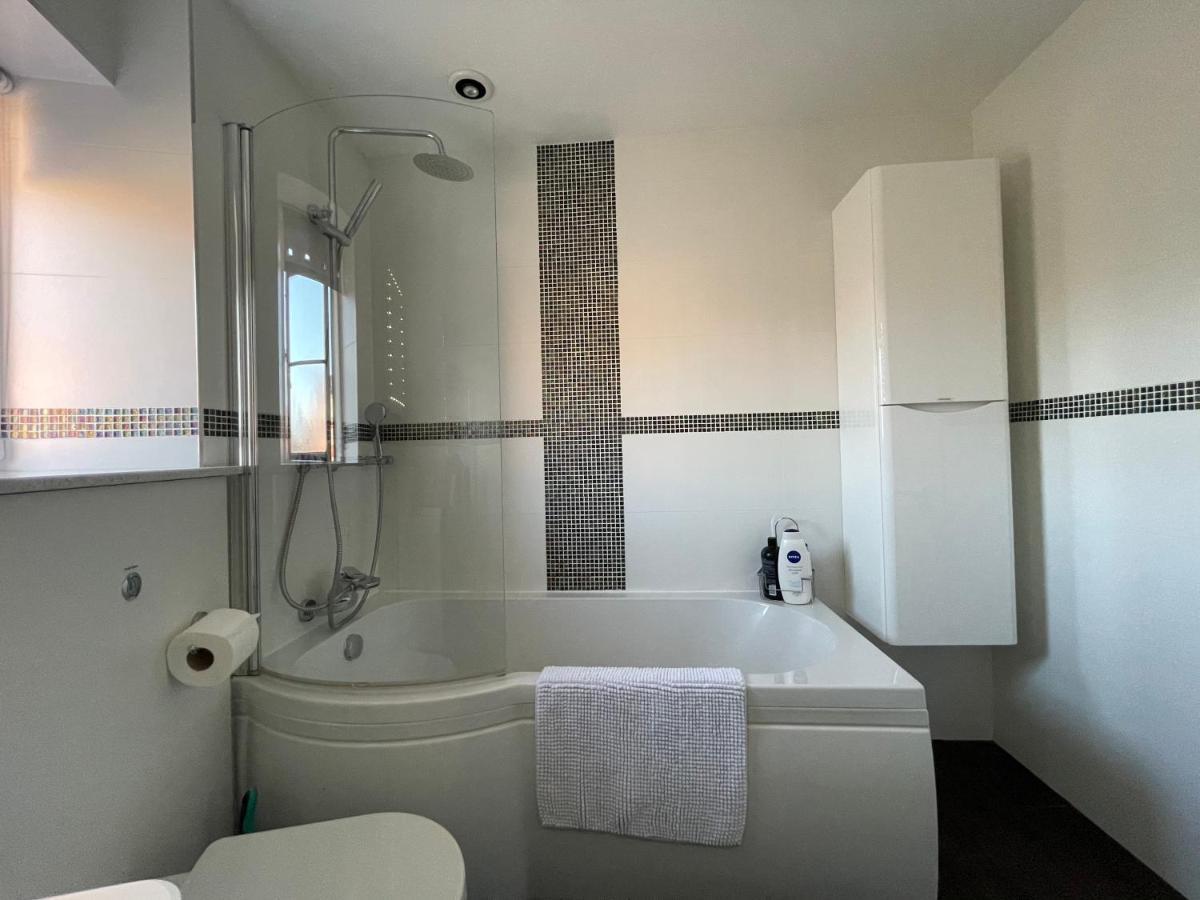 St Georges Balcony Suite With Parking Portsmouth Exterior photo